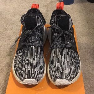 Adidas xr1 size 5.5 youth (7.5 women’s)